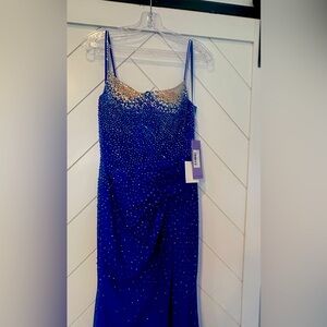 Ladivine by Cinderella Divine royal blue gown , size 4 NEW WITH TAGS